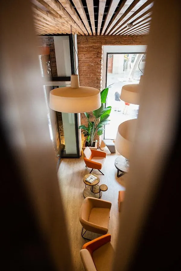 ****  Hotel Well And Come Barcelona Spain