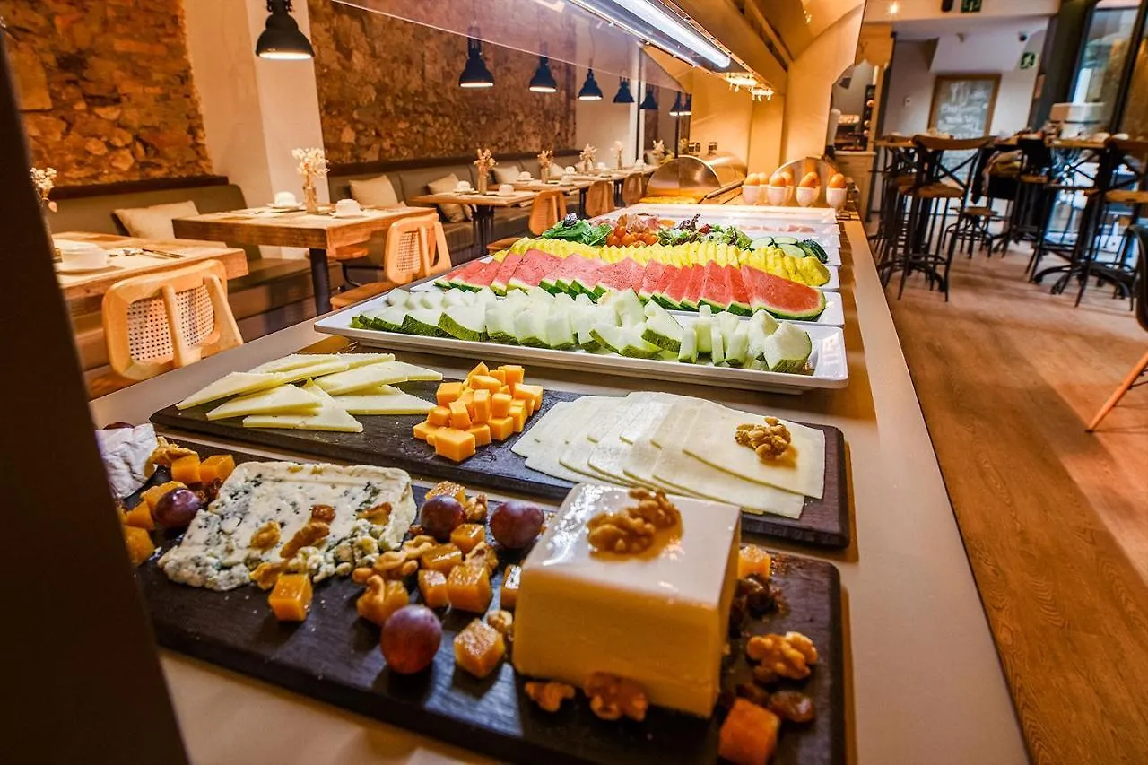 Hotel Well And Come Barcelona Spain