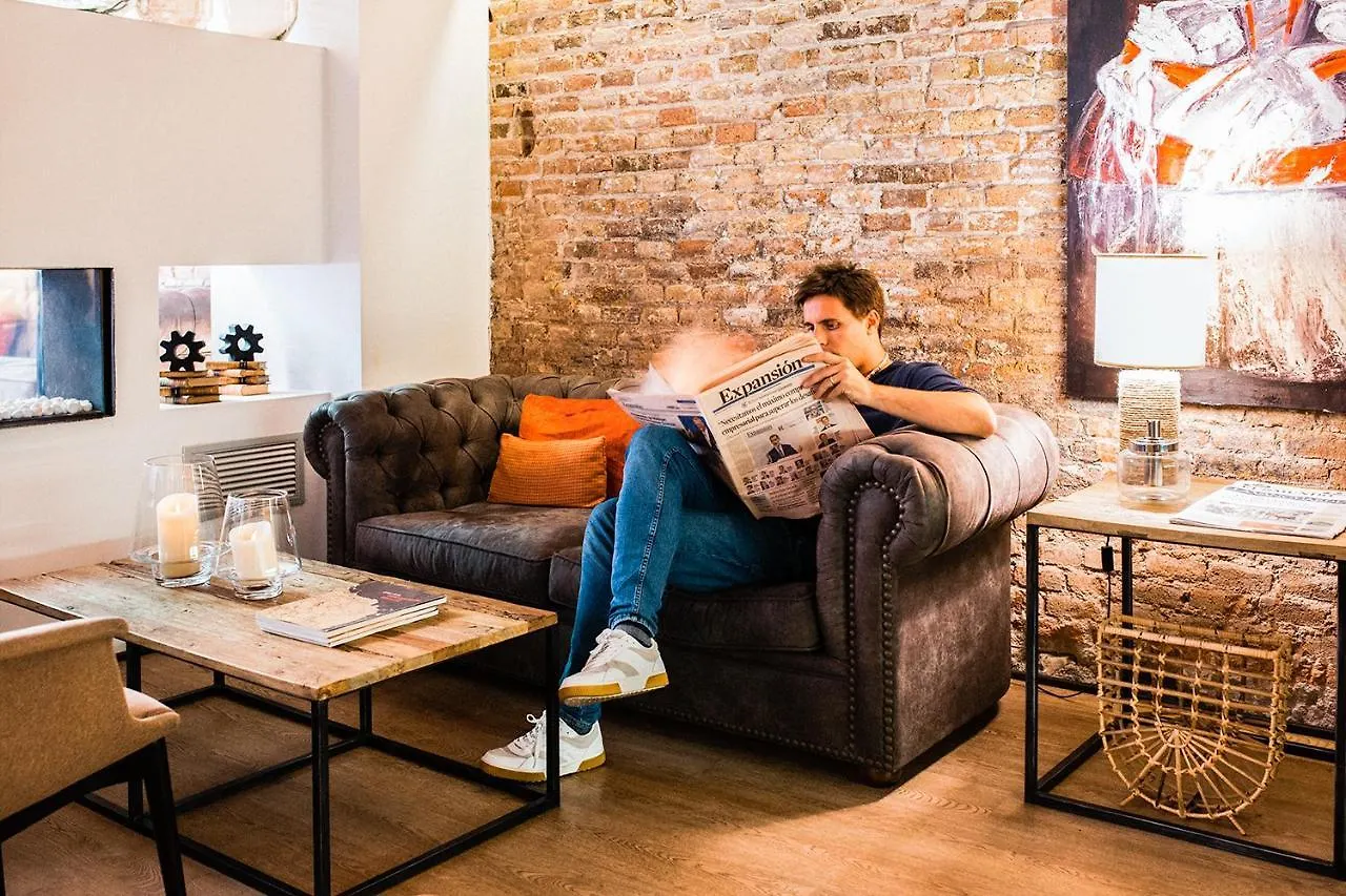 ****  Hotel Well And Come Barcelona Spain
